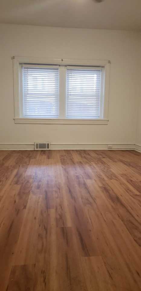234 S 44th St #1FL - Photo 2 of 10