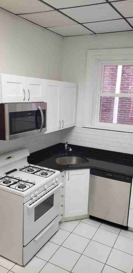 234 S 44th St #1FL - Photo 3 of 10