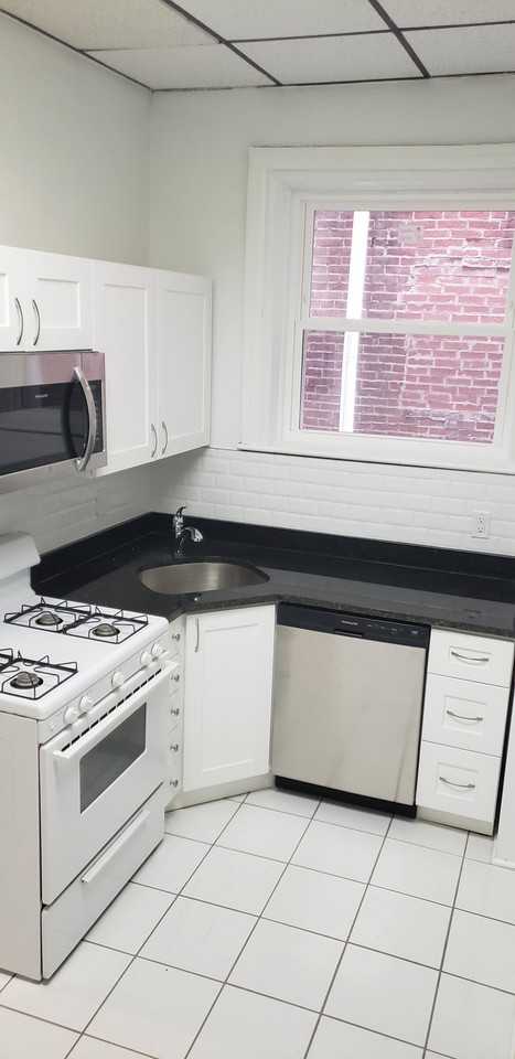 234 S 44th St #1FL - Photo 4 of 10
