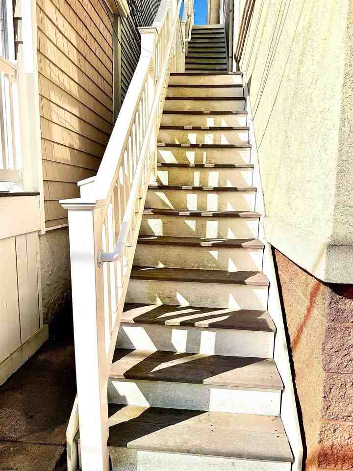 12 S Washington Ave - Photo 3 of 15