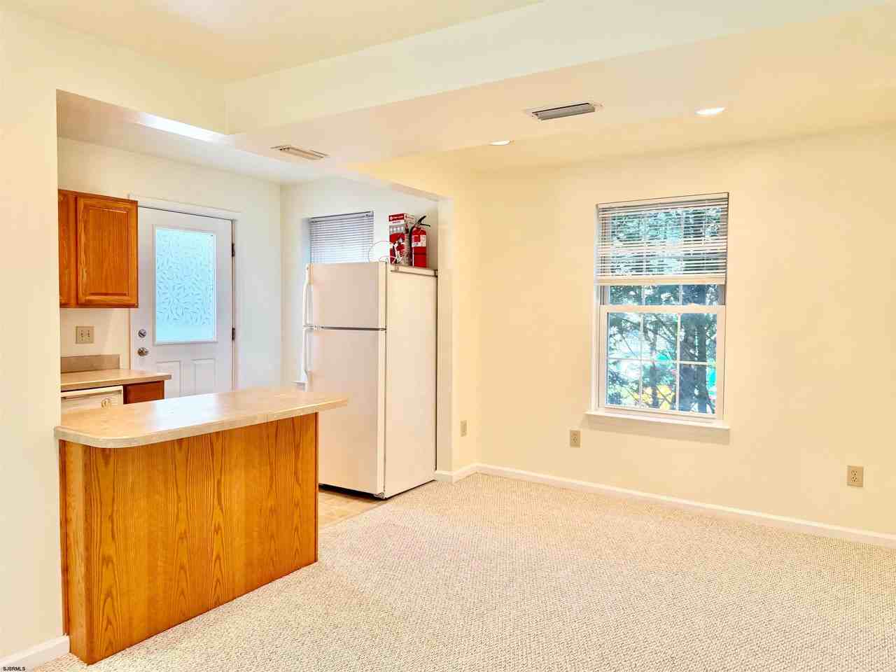 12 S Washington Ave - Photo 7 of 15