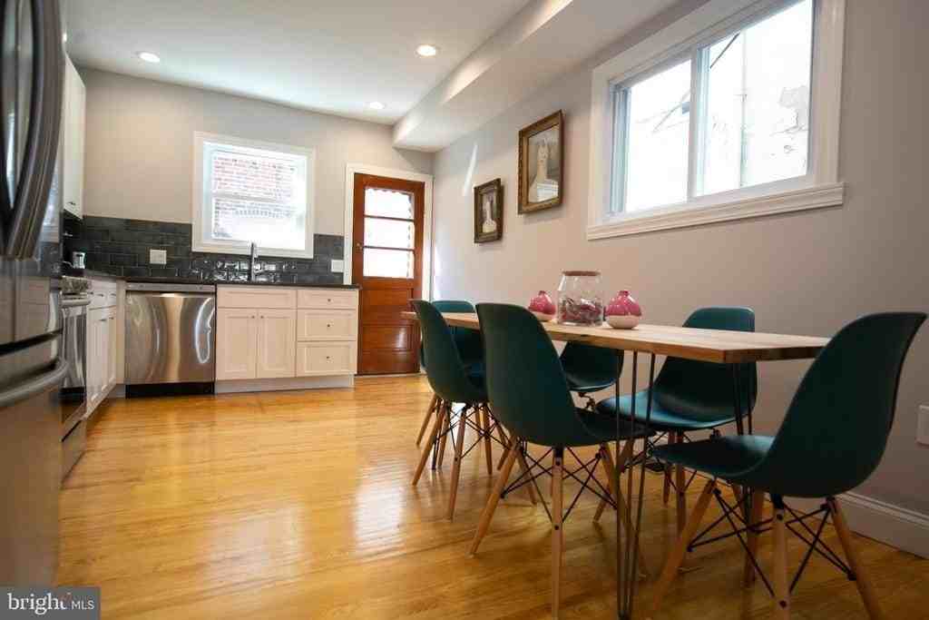 814 Morris St - Photo 5 of 15