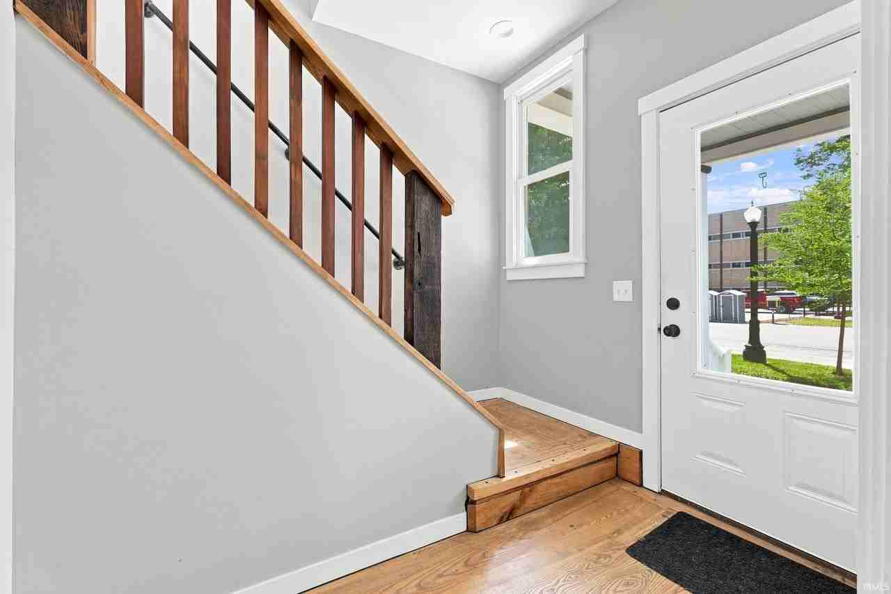 1016 W Washington Blvd #1 - Photo 5 of 45