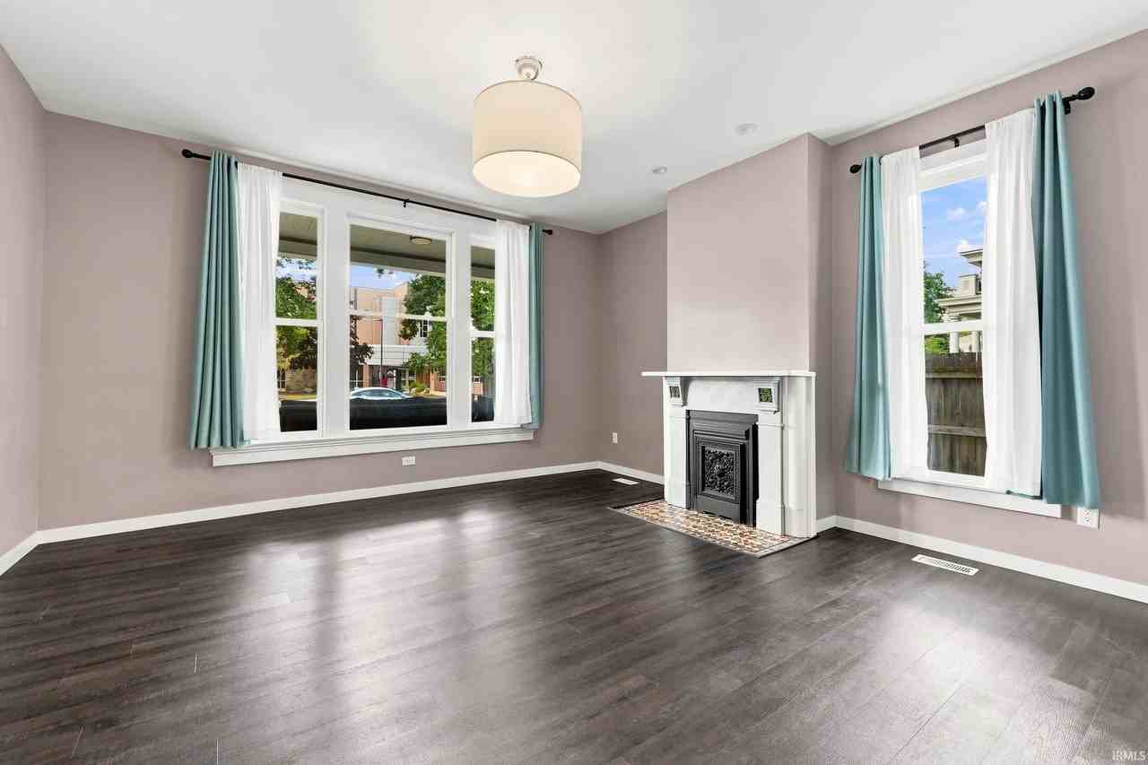 1016 W Washington Blvd #1 - Photo 6 of 45