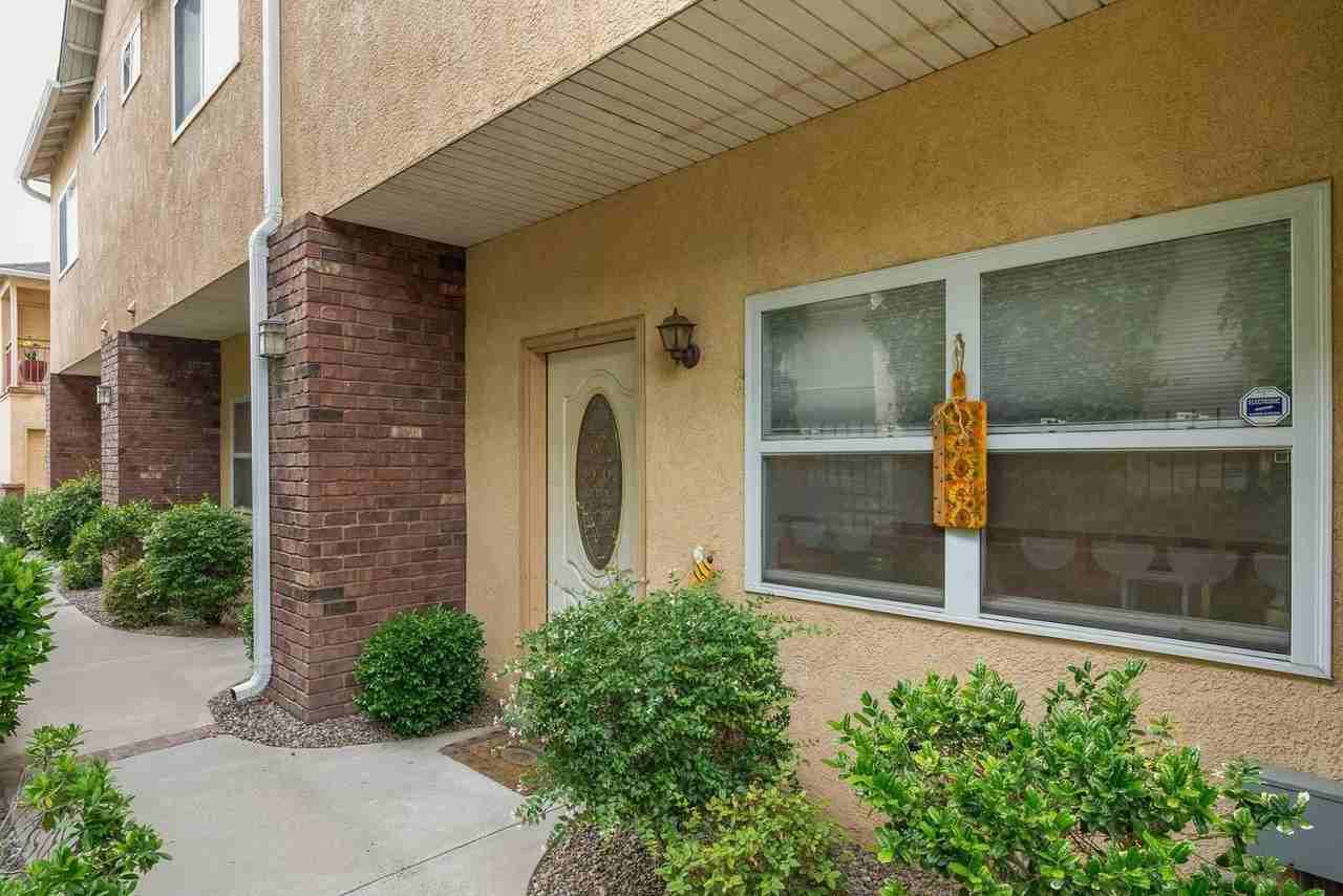 618 Coal Ave Sw #B - Photo 2 of 8