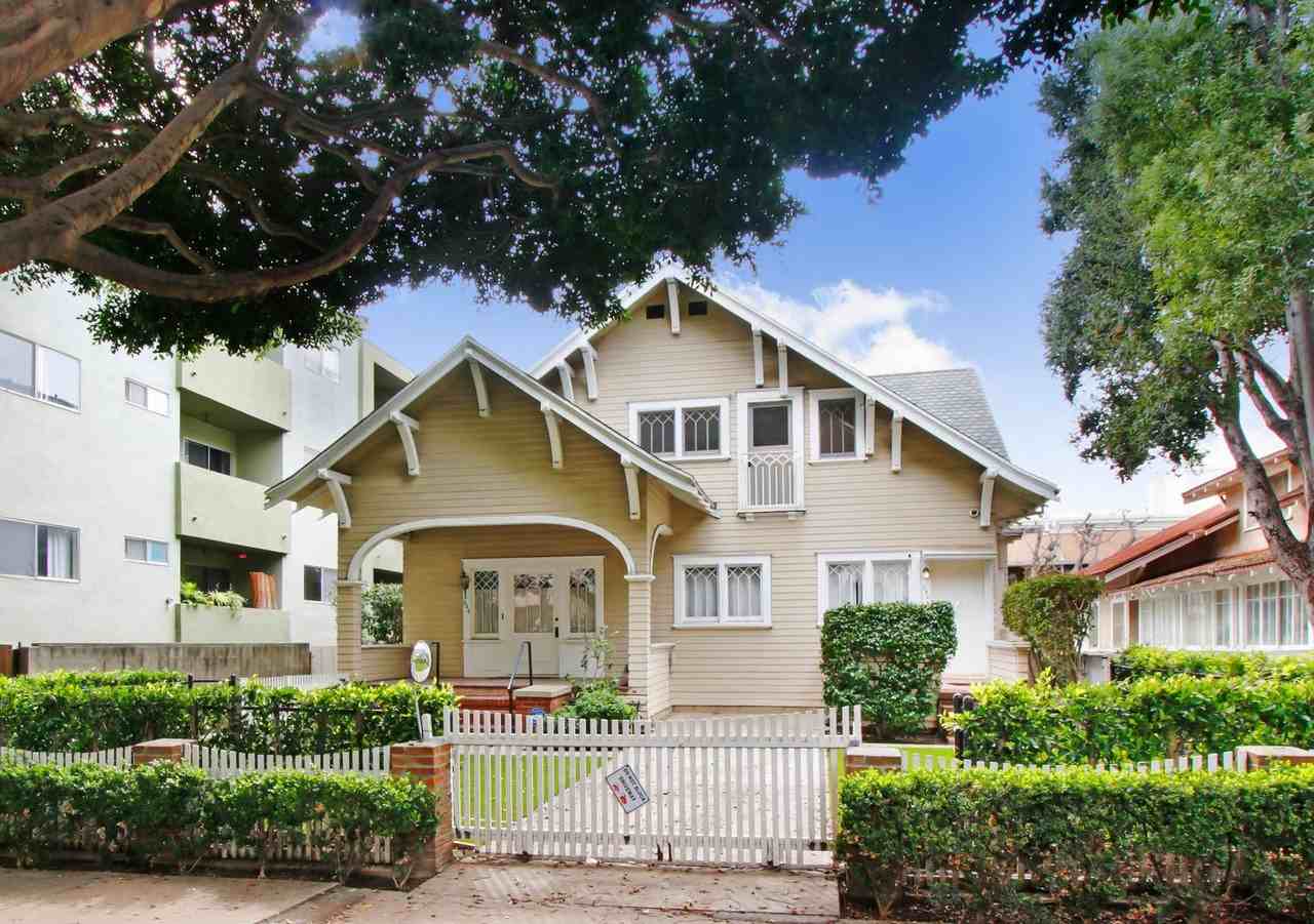 844 2nd St #B - Photo 4 of 5