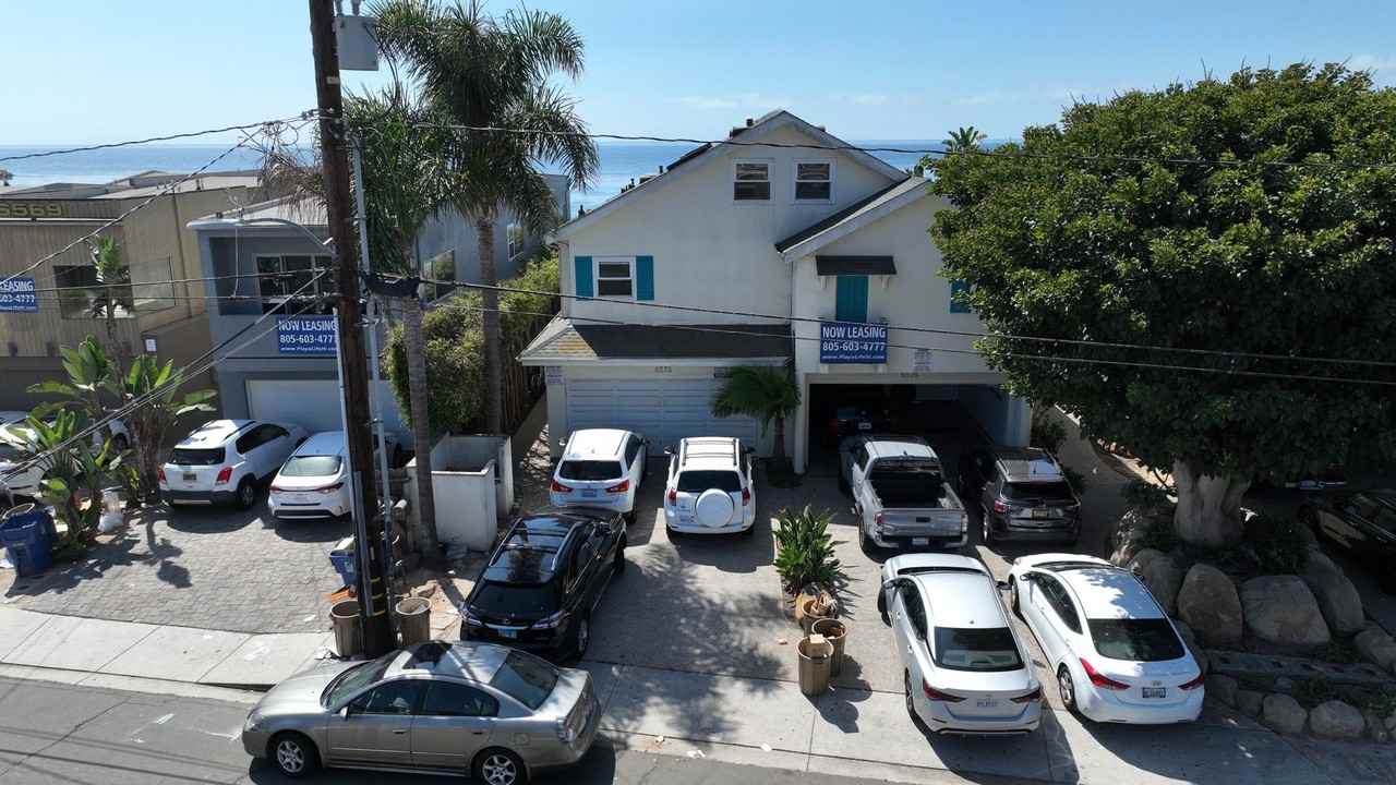 6573 Del Playa Dr - Photo 3 of 29