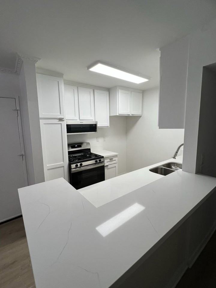 18620 Hatteras St #265 - Photo 3 of 7