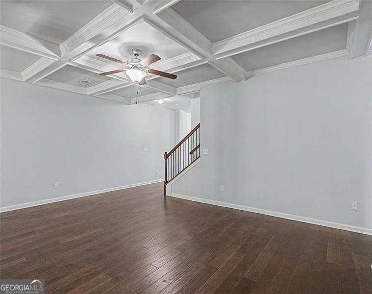 1305 Bridge Peak Ln - Photo 7 of 34