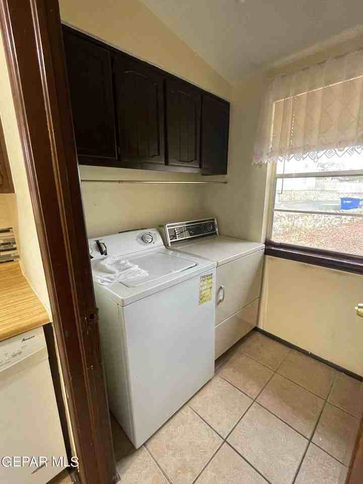 1504 Monte Sanders Ln #A - Photo 7 of 28