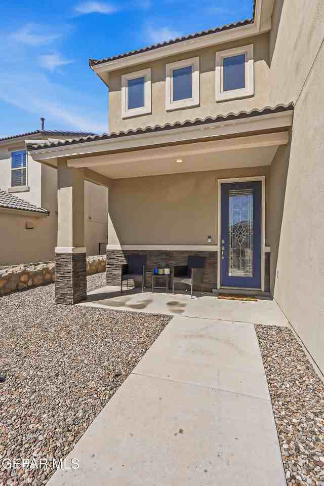 209 Reigate Dr - Photo 5 of 43