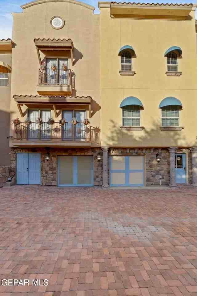 6350 Escondido Dr #D32 - Photo 2 of 22