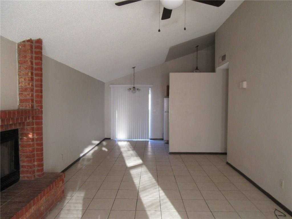 1510 Greg Powers Dr #B - Photo 3 of 14
