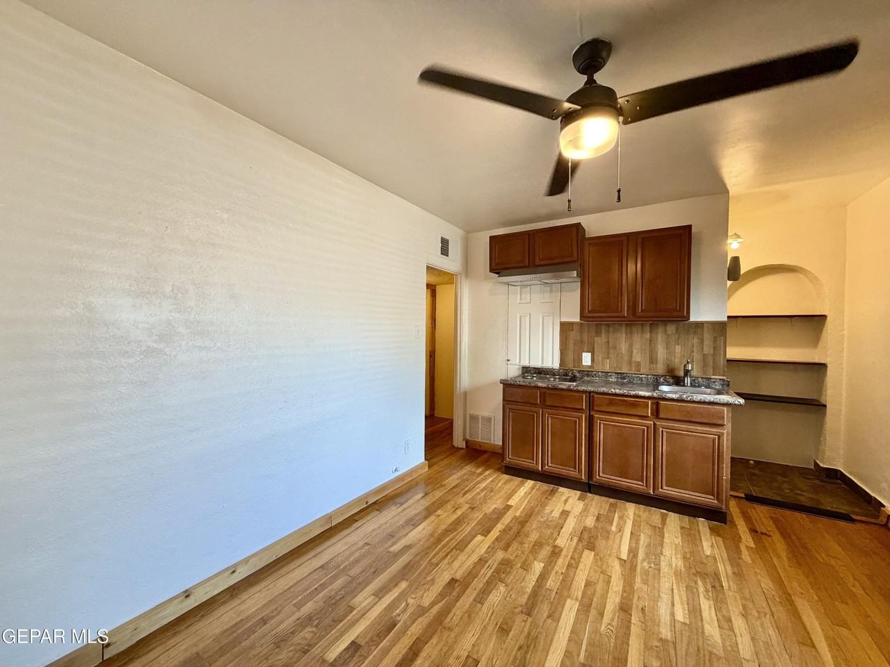 7404 Franklin Dr #B - Photo 7 of 15