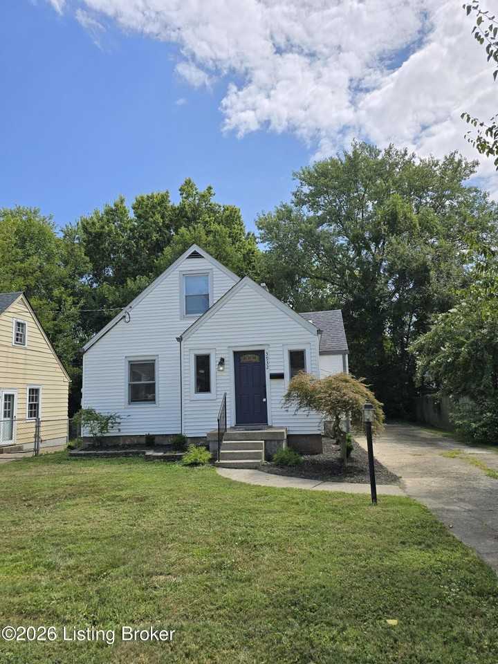 3932 Kennison Ave - Photo 2 of 50