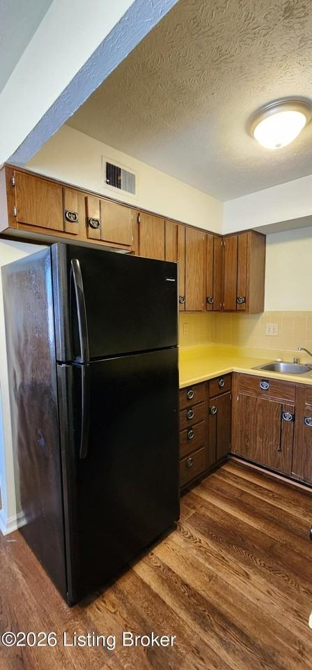 3212 Springfield Dr #3 - Photo 5 of 17