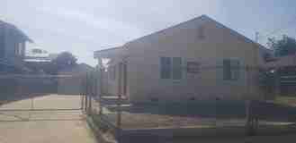 329 S Oildale Dr - Photo 1 of 1
