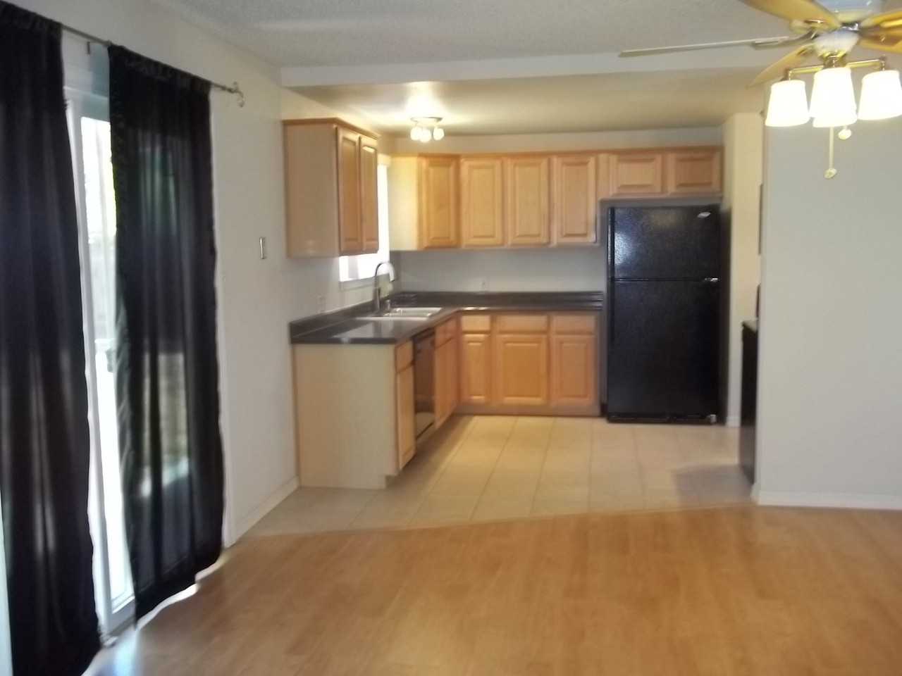487 W Twain Ave - Photo 5 of 17