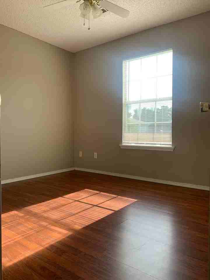 277 Christy Ln - Photo 6 of 14