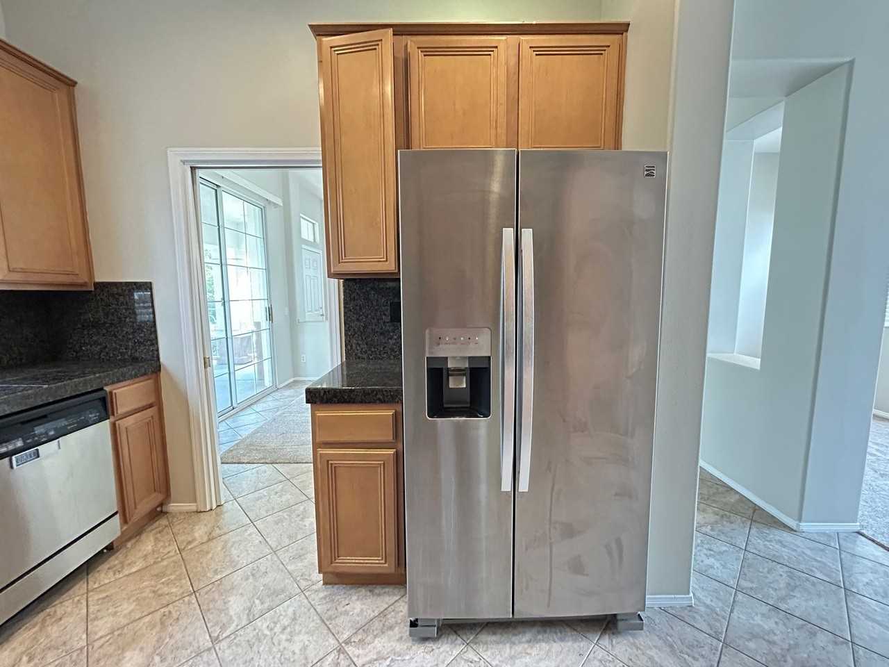 2834 Ballesteros Ln - Photo 4 of 50
