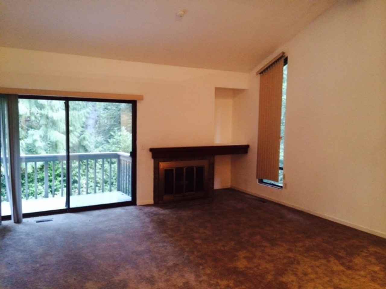 6640 159th Ave Ne - Photo 4 of 10