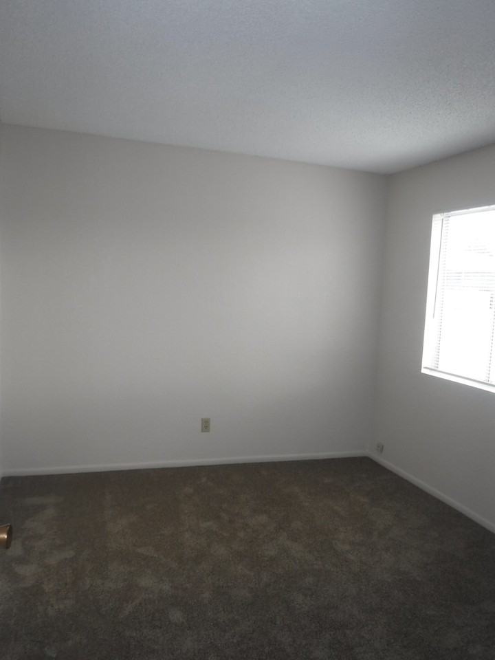 4319 Avenida Cochise #1 - Photo 7 of 10