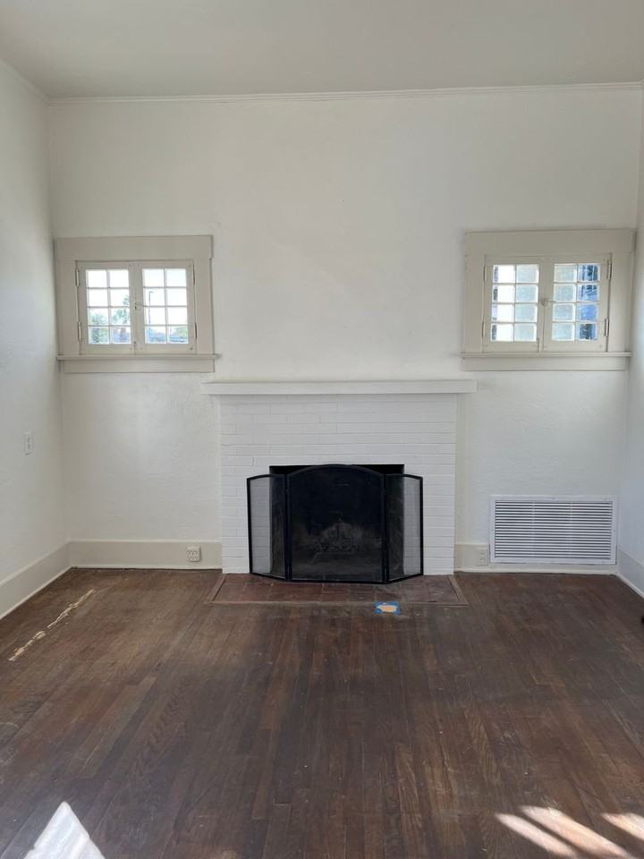 450 S 2nd Ave - Photo 3 of 12