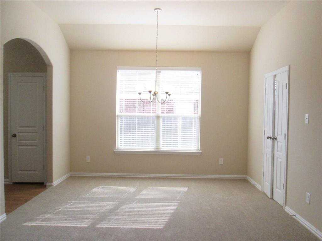 2029 Belshire Ct - Photo 2 of 12