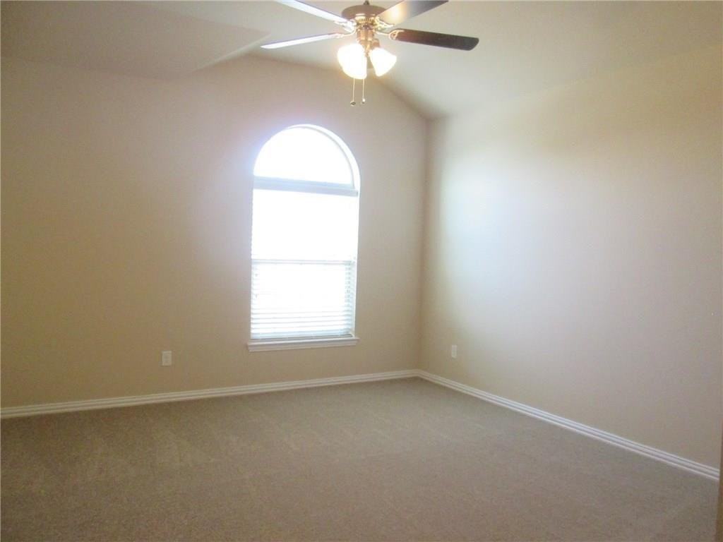 2029 Belshire Ct - Photo 6 of 12