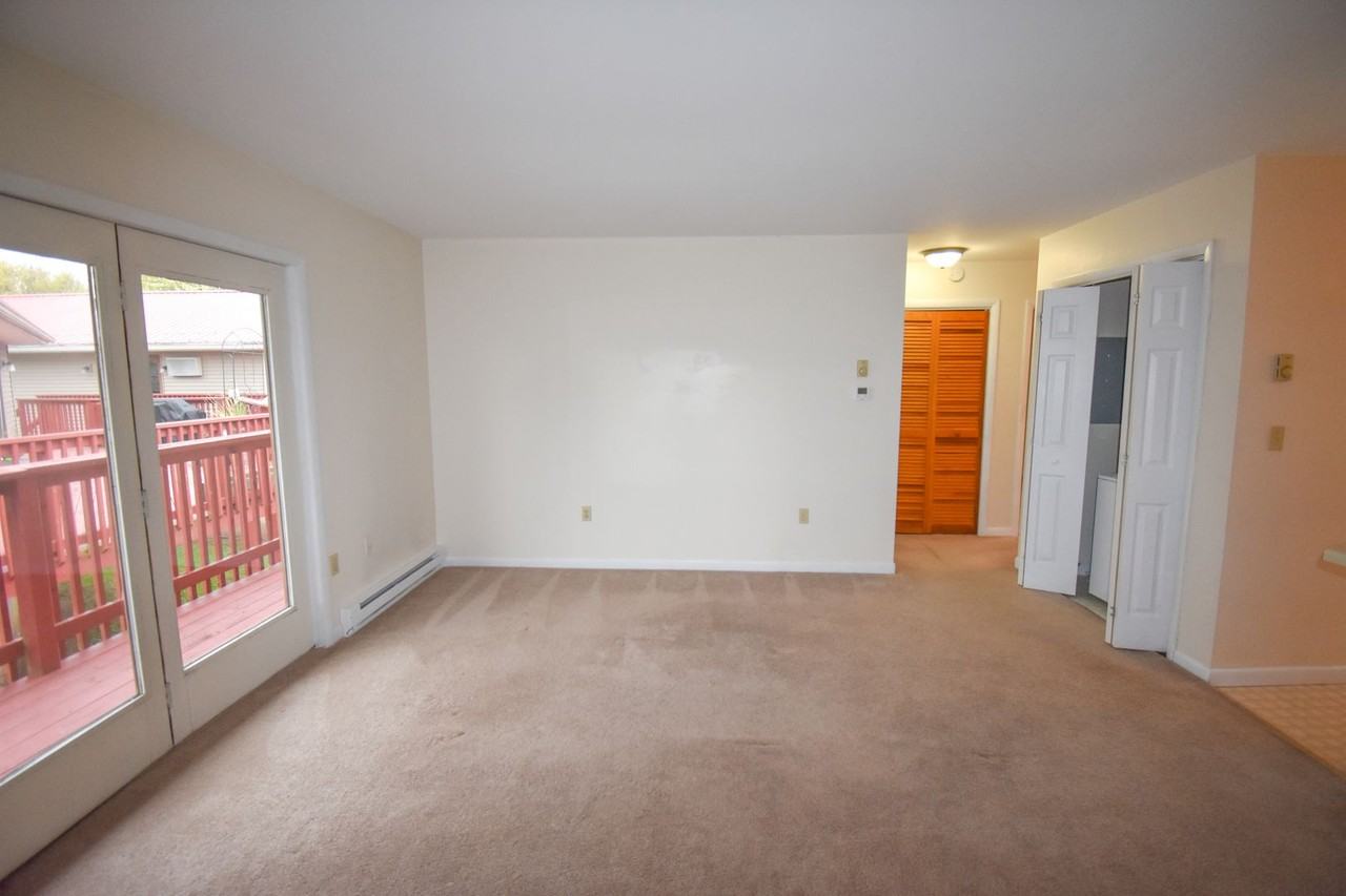 310 S Lincoln Ave #7 - Photo 7 of 25