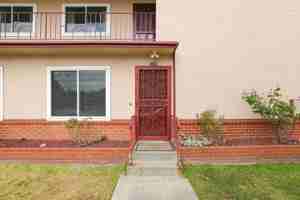 featured image of 2727 Mcgee Ave
