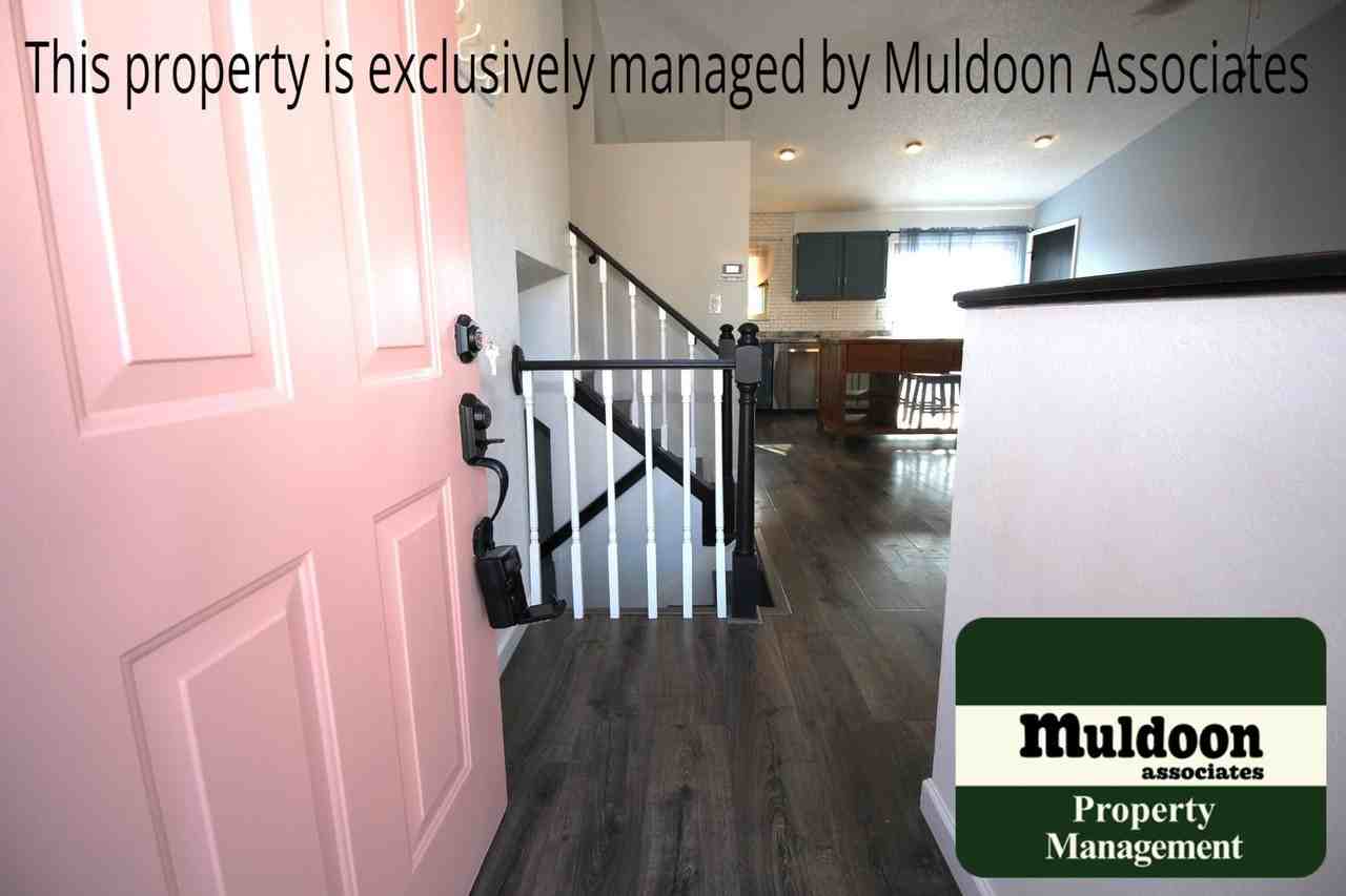 7655 Vallhalla Dr - Photo 2 of 30