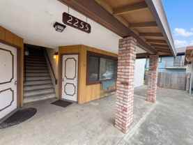 2255 Arbutus [PRM: Henry] (4) - Photo 1 of 1
