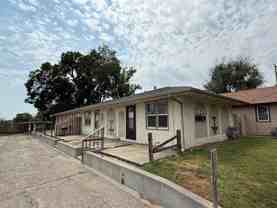 121 E Vine - Photo 1 of 1