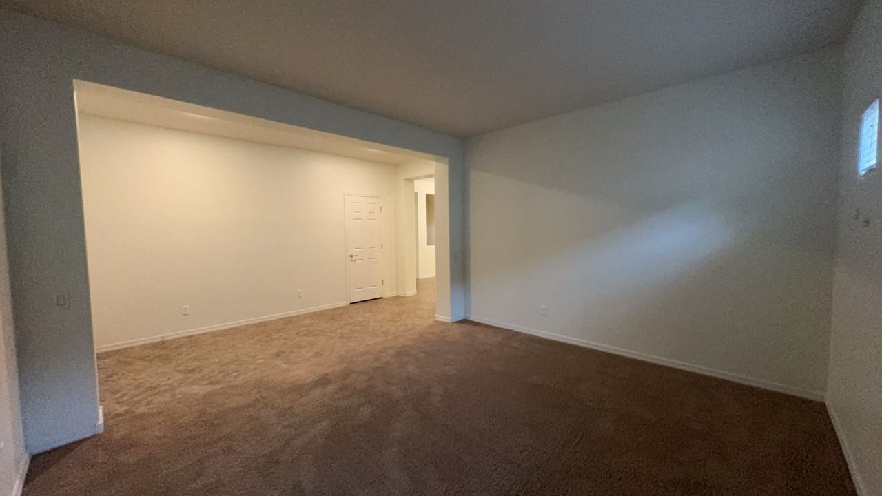 10838 E Sonrisa Ave - Photo 3 of 17