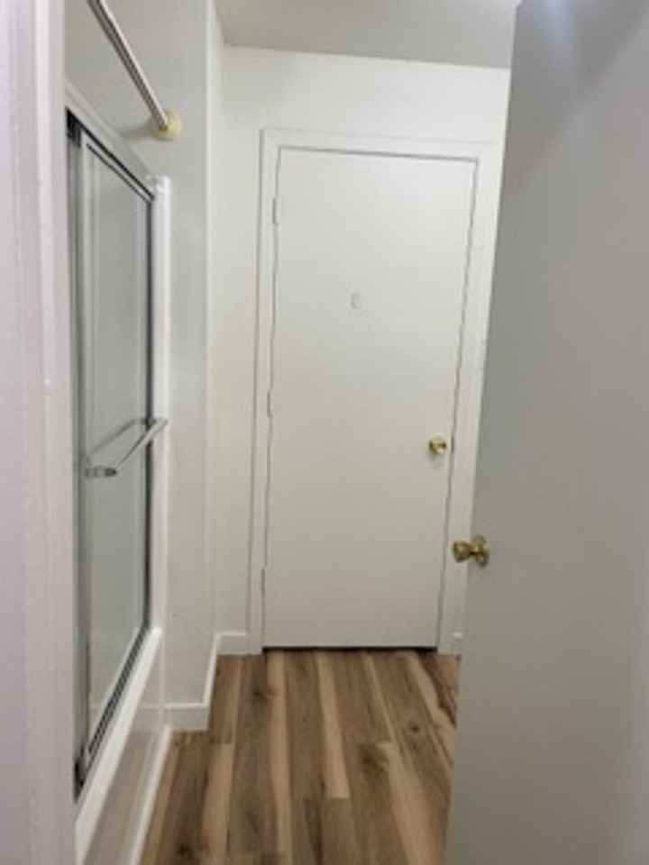 902 Glen Rose Rd - Photo 7 of 10