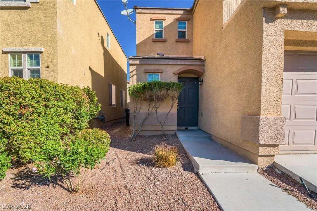 9232 Nerone Ave - Photo 2 of 30