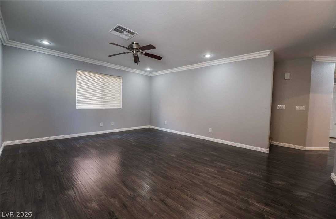 9232 Nerone Ave - Photo 6 of 30