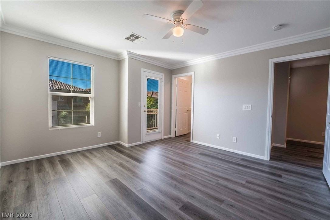 9232 Nerone Ave - Photo 6 of 22