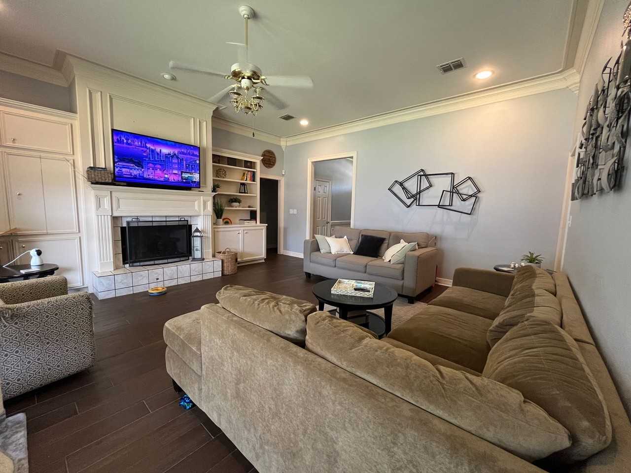 852 Azalea Garden Dr - Photo 4 of 29