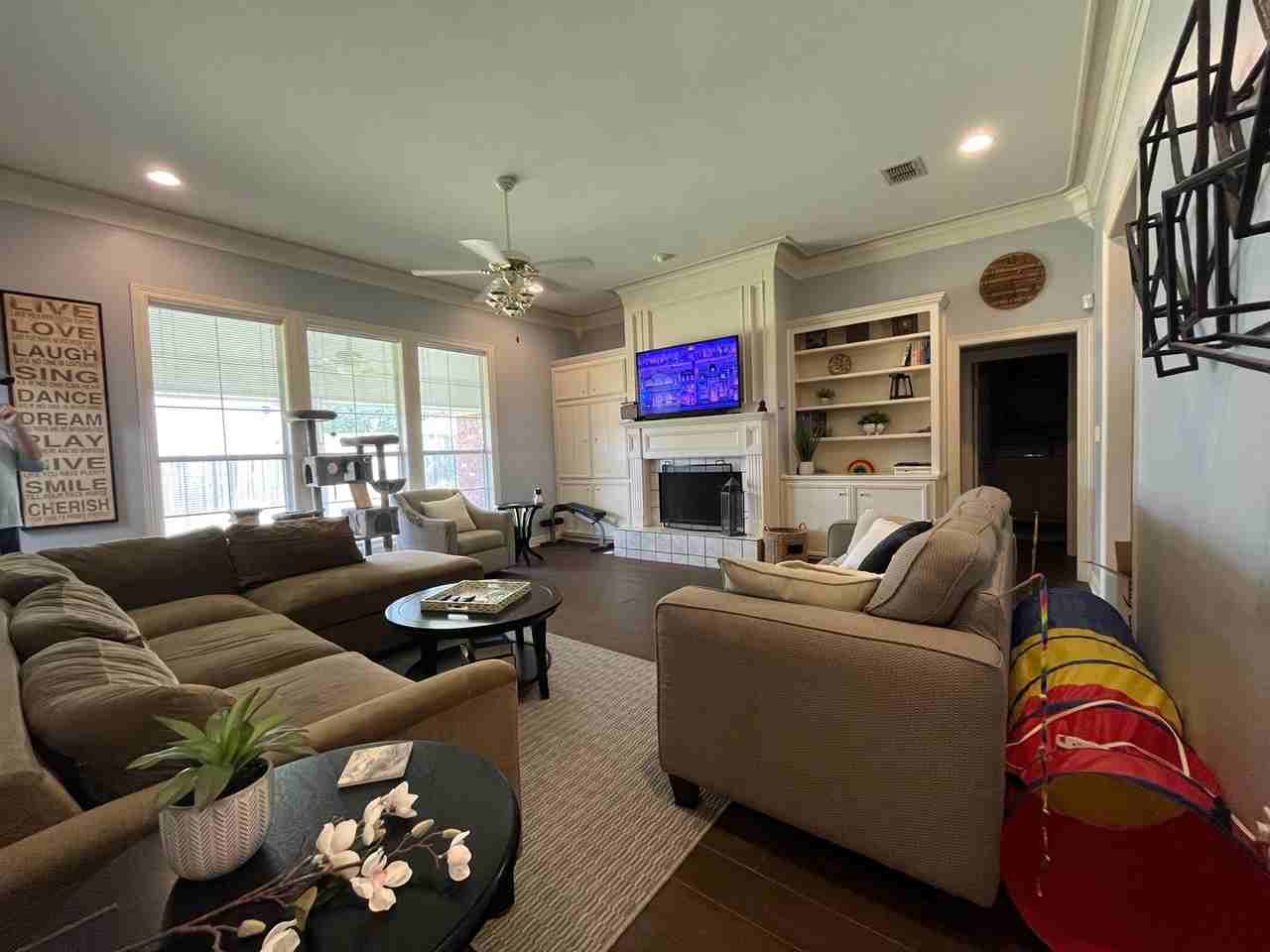 852 Azalea Garden Dr - Photo 6 of 29