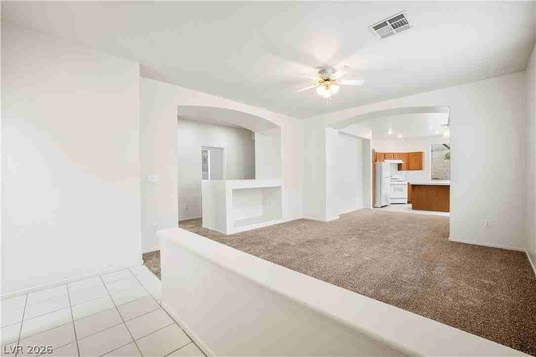 413 Magnolia Arbor St - Photo 2 of 20