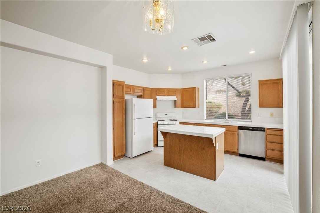 413 Magnolia Arbor St - Photo 7 of 20