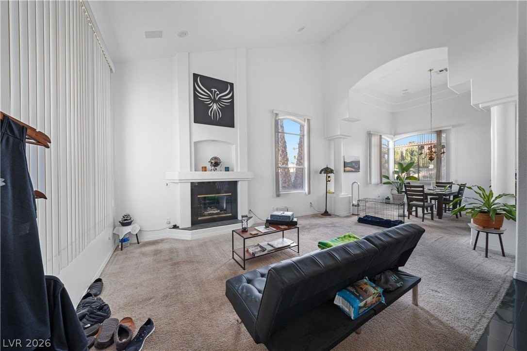 8013 Shorecrest Dr - Photo 3 of 4