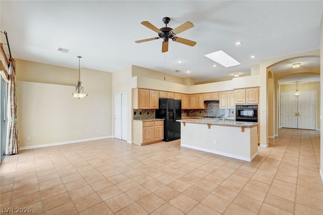 10324 Falls Church Ave - Photo 4 of 40