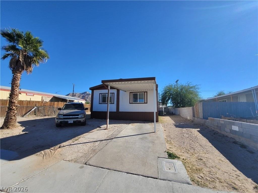 6061 Judson Ave - Photo 2 of 50