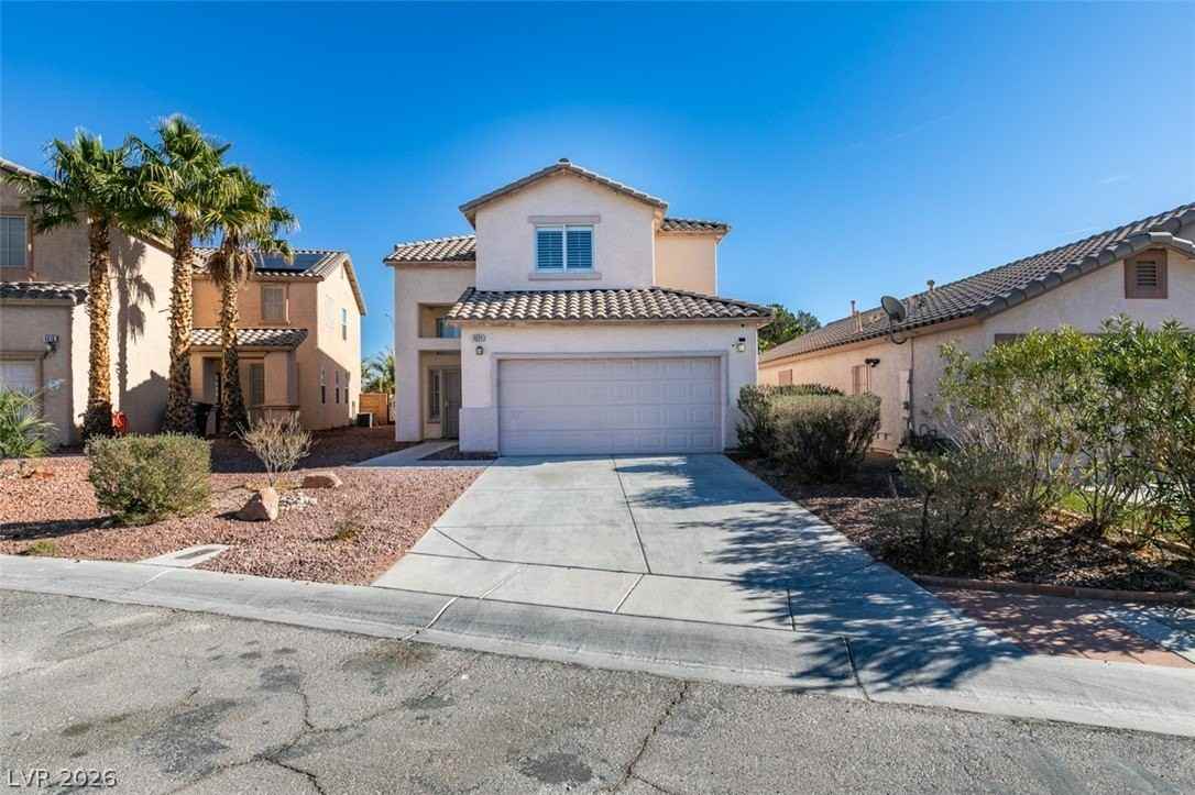 4624 Swaying Palms Dr - Photo 2 of 47