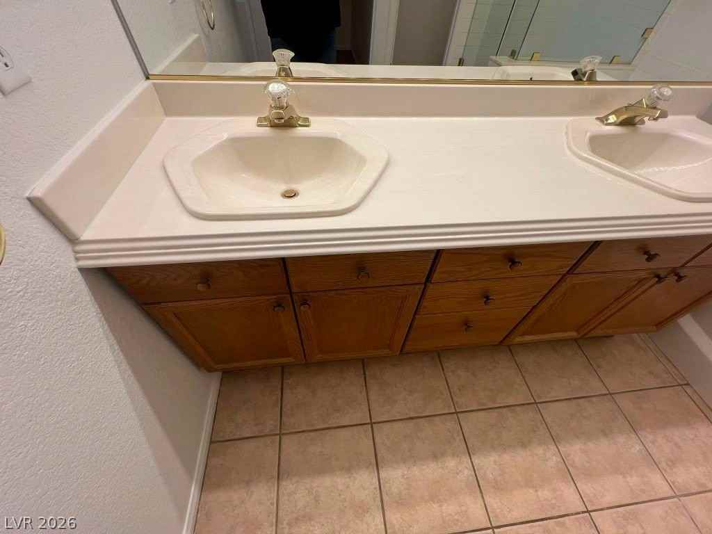 9692 Geiger Peak Ct - Photo 4 of 50
