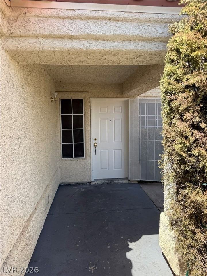 1822 Monte Alban Dr #0 - Photo 4 of 34