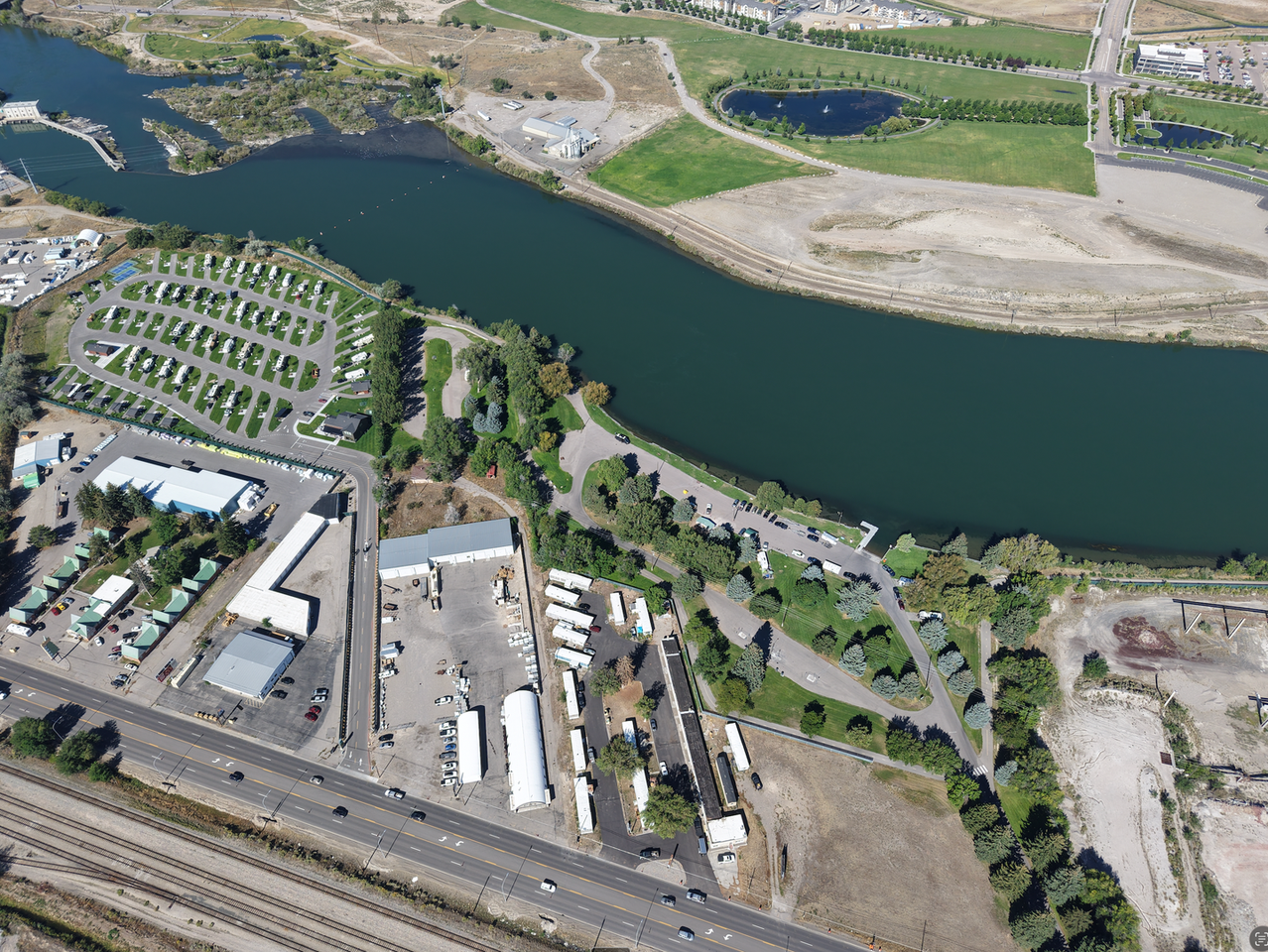 Cottonwood Village - Photo 2 of 17